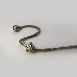 Celtic knot Pandora charm